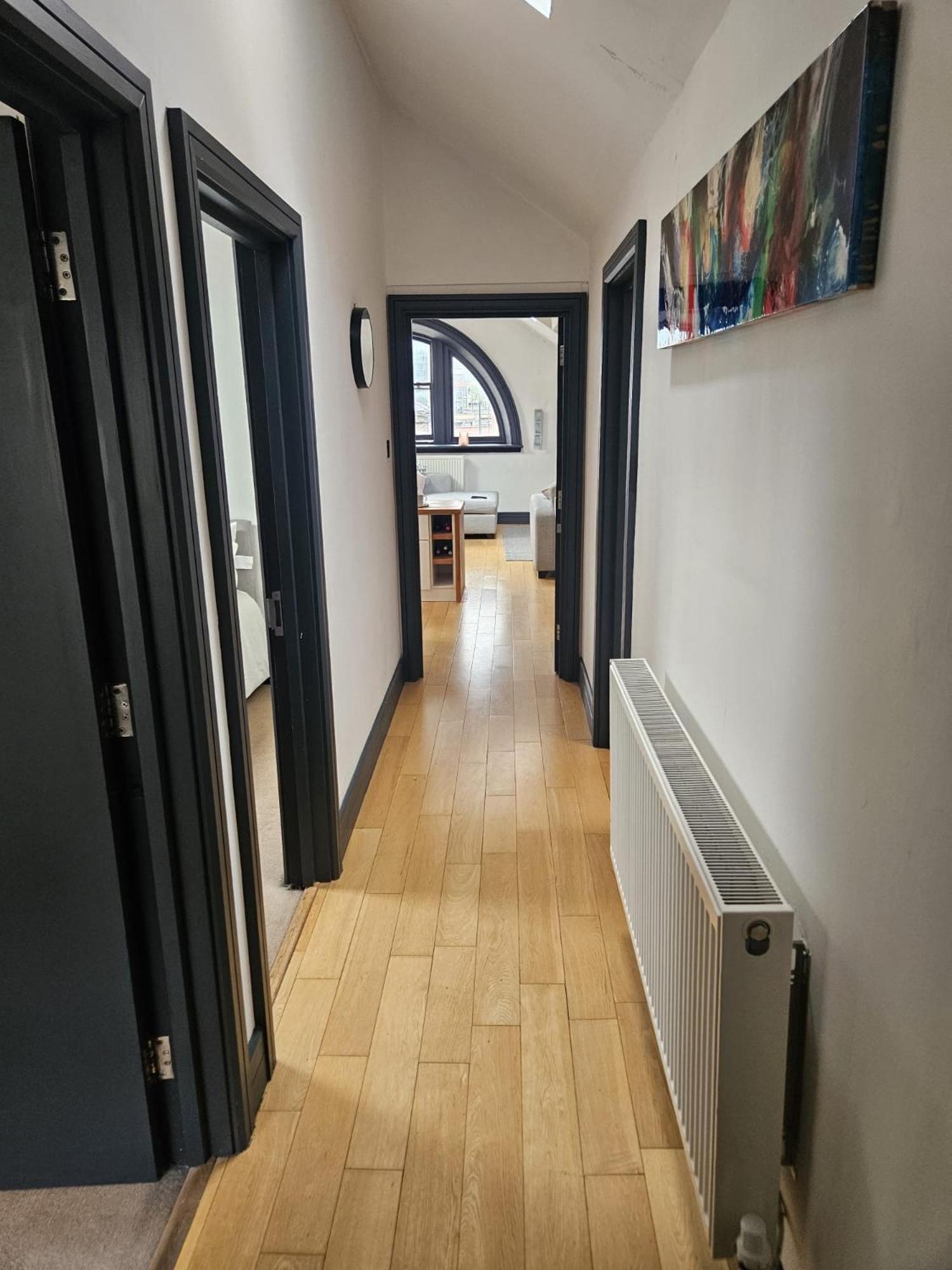2 Bedroom City Centre Penthouse Loft Apartment Liverpool Exterior photo